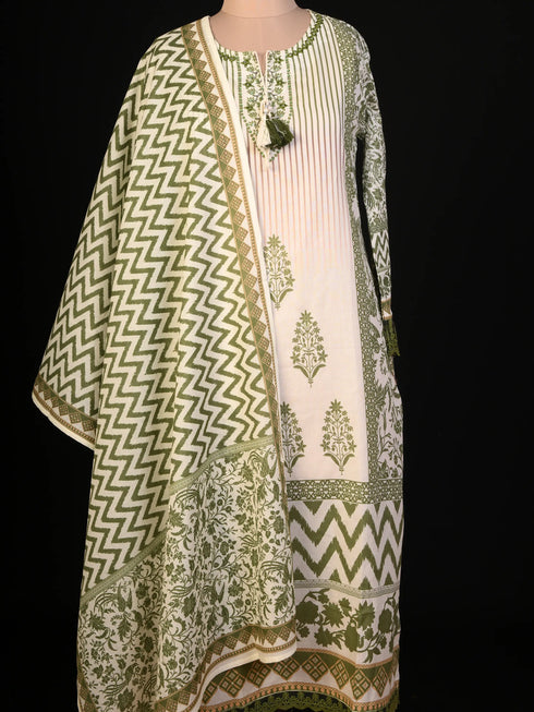 Green Kurti with Pipe & moti Work