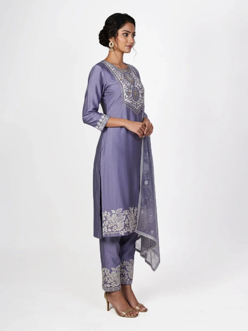 Cream kurti with dupatta
