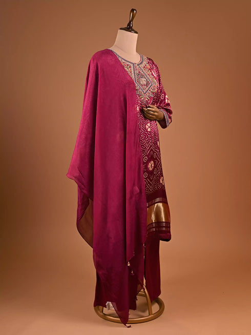 Wine Kurti Pant with Bandhani Print