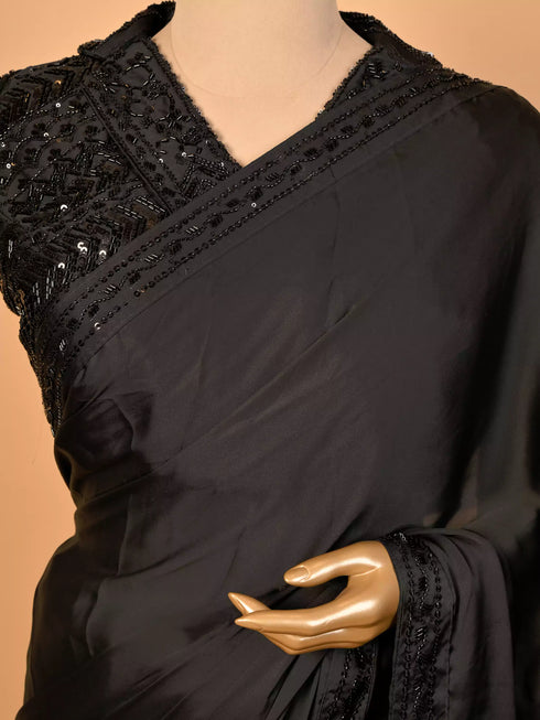 Black Saree With Cut Pipe & Kardana Work