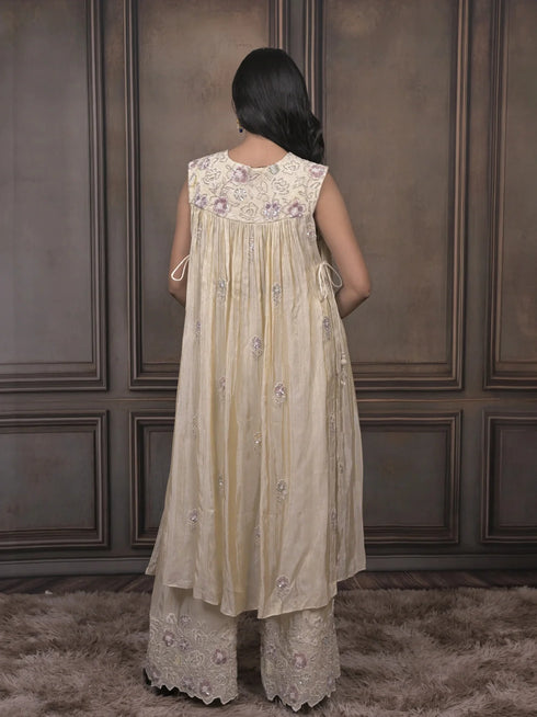 Stylish Indo-Western Shrug with Palazzo