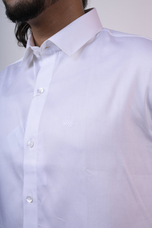 Men white solid sustainable formal shirt