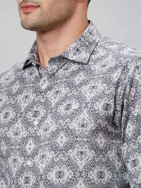 Mens Grey Geometric Printed Shirt With Full Sleeves And Spread Collar