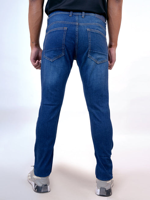 Men Blue Color Mid Rise Stretchable Denim Jeans