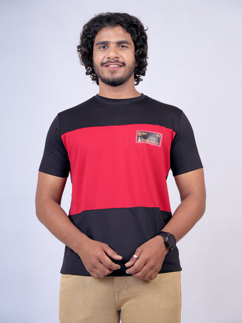 Men Black And Red Solid Regular Fit Casual T-Shirt