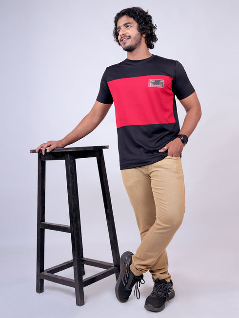 Men Black And Red Solid Regular Fit Casual T-Shirt