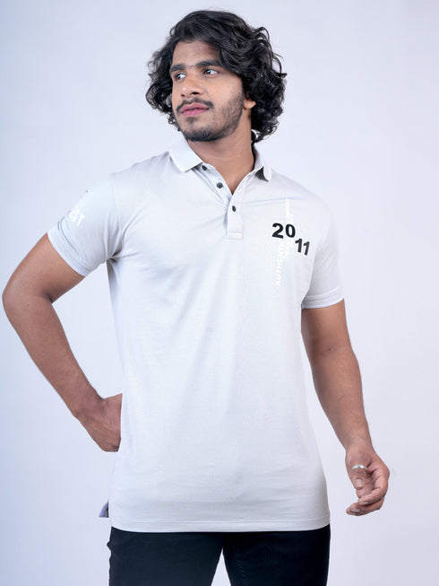 Men Grey Typography Print Regular Fit Casual T-Shirt