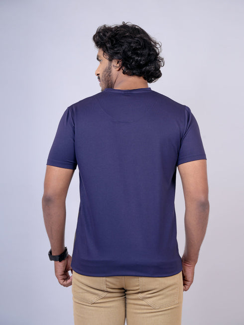 Men Navy Blue Typography Regular Fit Casual T-Shirt