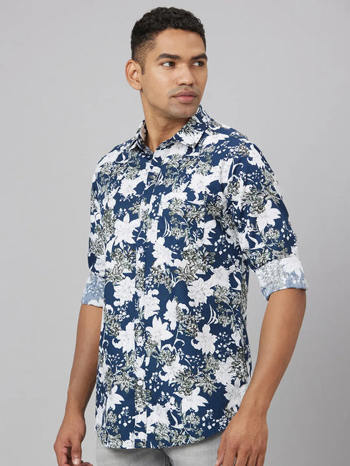 Men Blue & White Floral Print Sustainable Casual Shirt
