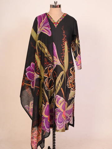 Black kurti set with Thread Work
