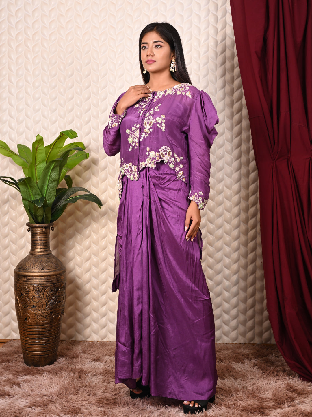 Seqin & Embroidered indo-western Set