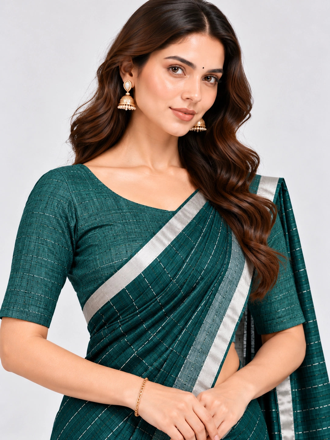 Striped Woven Saree with Metallic Border & Tassel Pallu | Elegant Ethnic Saree
