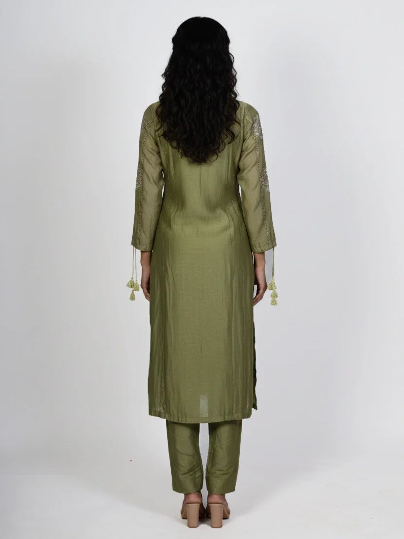 Women ivory festive outfit