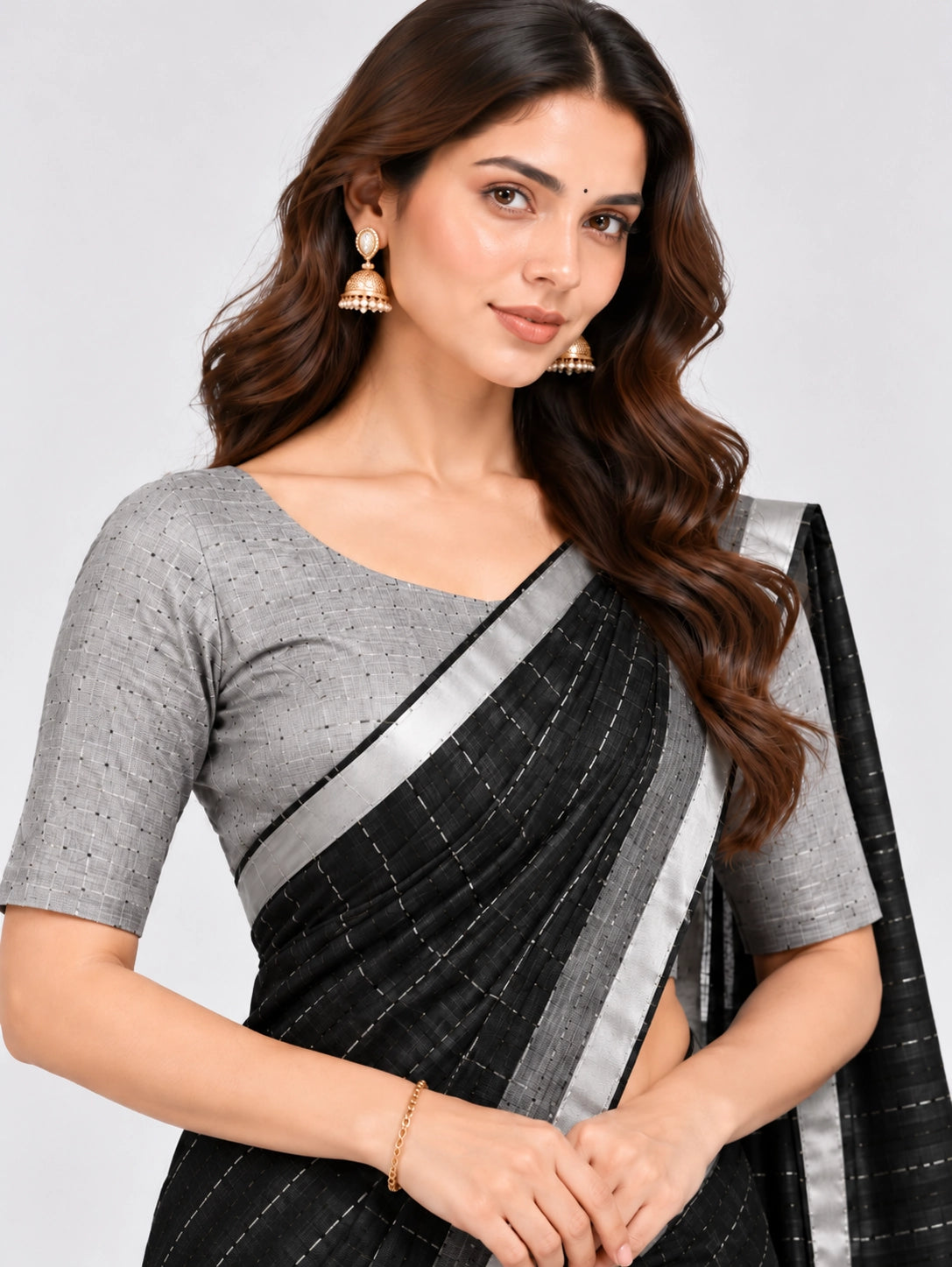 Striped Woven Saree with Metallic Border & Tassel Pallu | Elegant Ethnic Saree